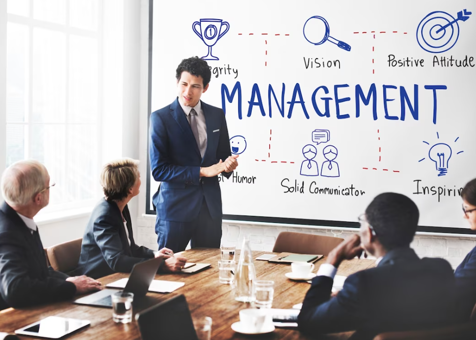 فوائد خدمة ادارة المشاريع وتأثيرها على نجاح مشروعك